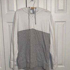 Men’s White and Gray Zip-up Hoodie